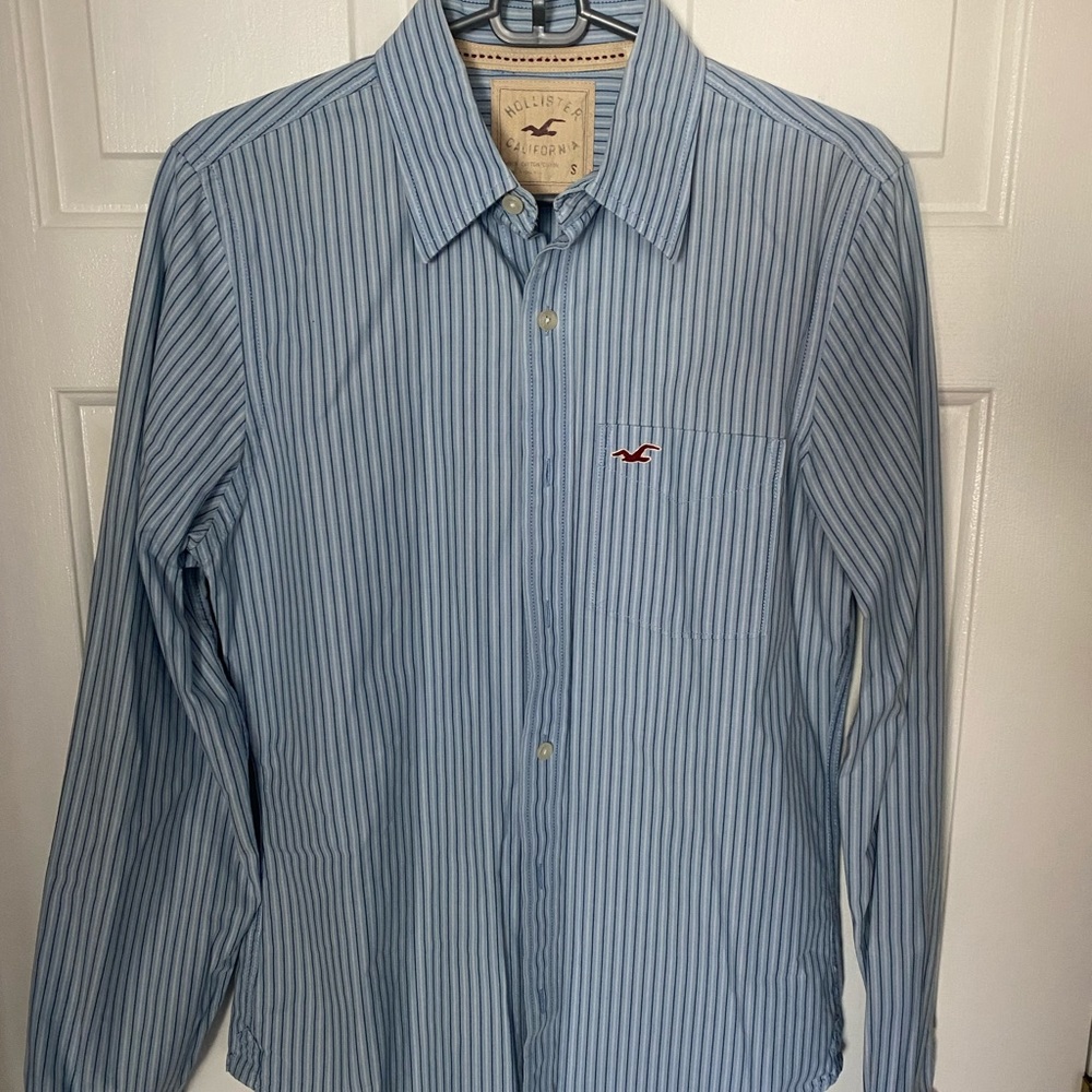 Hollister long sleeve collared shirt